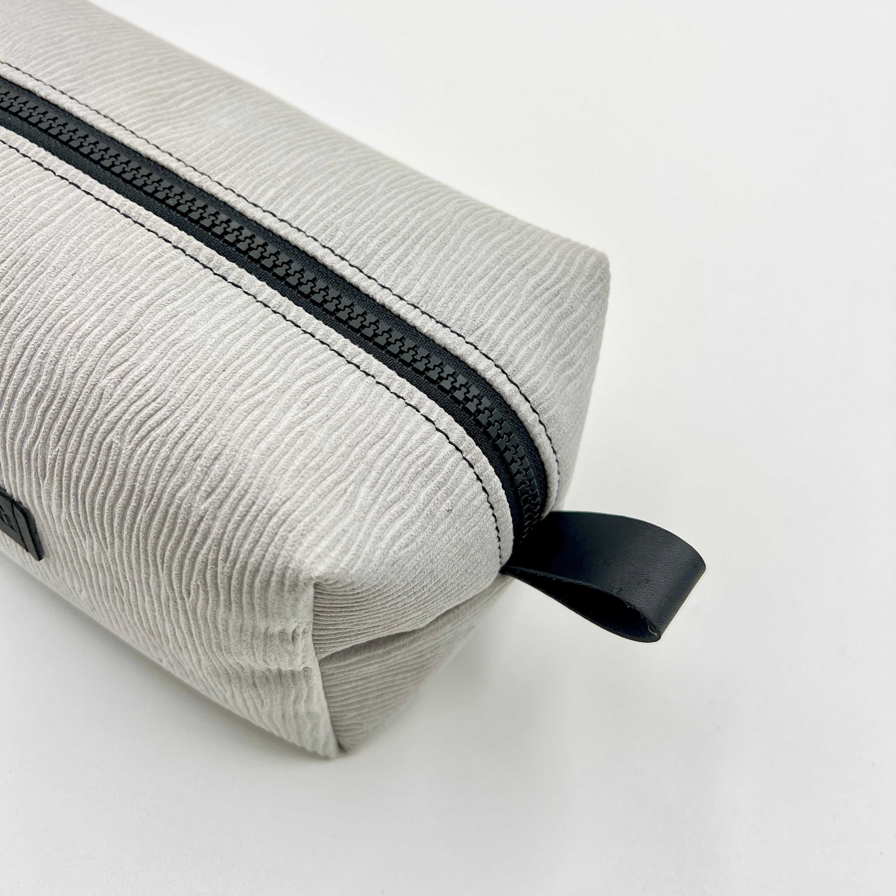 Toiletry Off White Bag