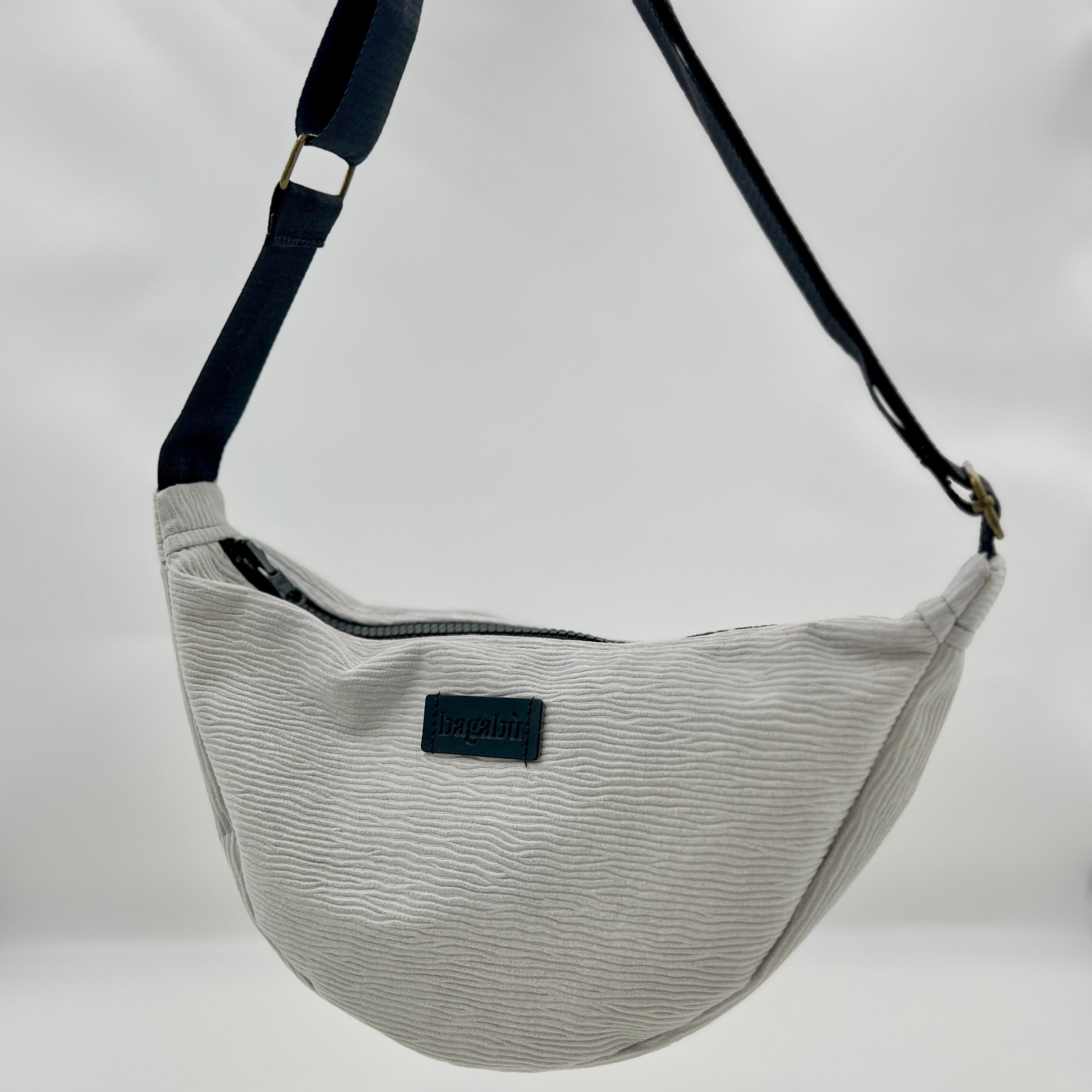 Off White Banana Bag