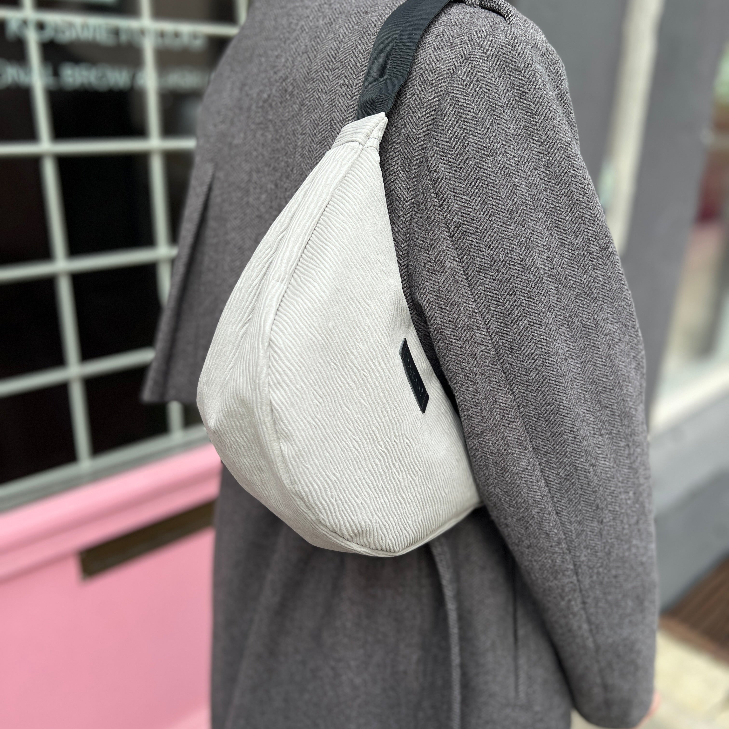 Off White Banana Bag