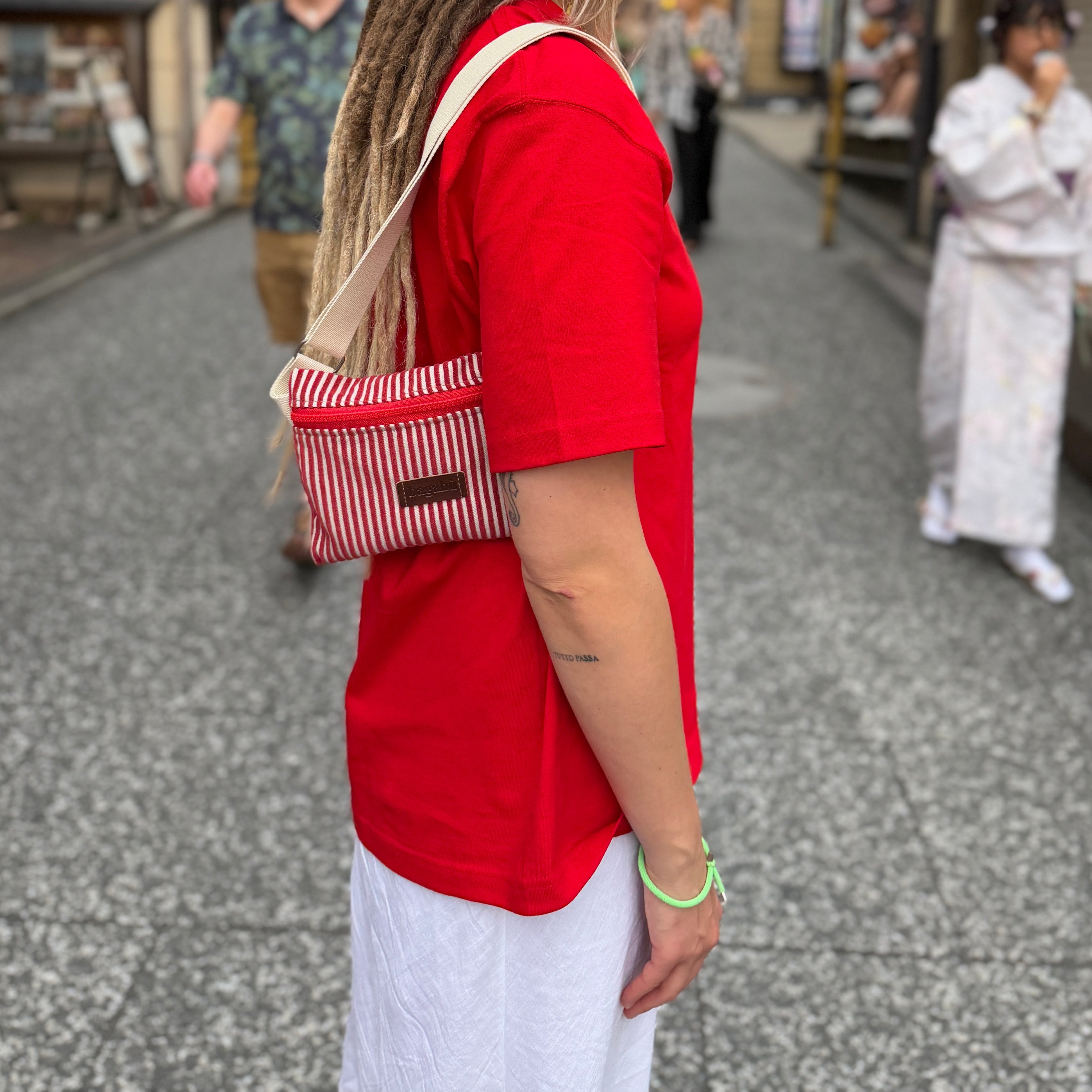 red belt bag