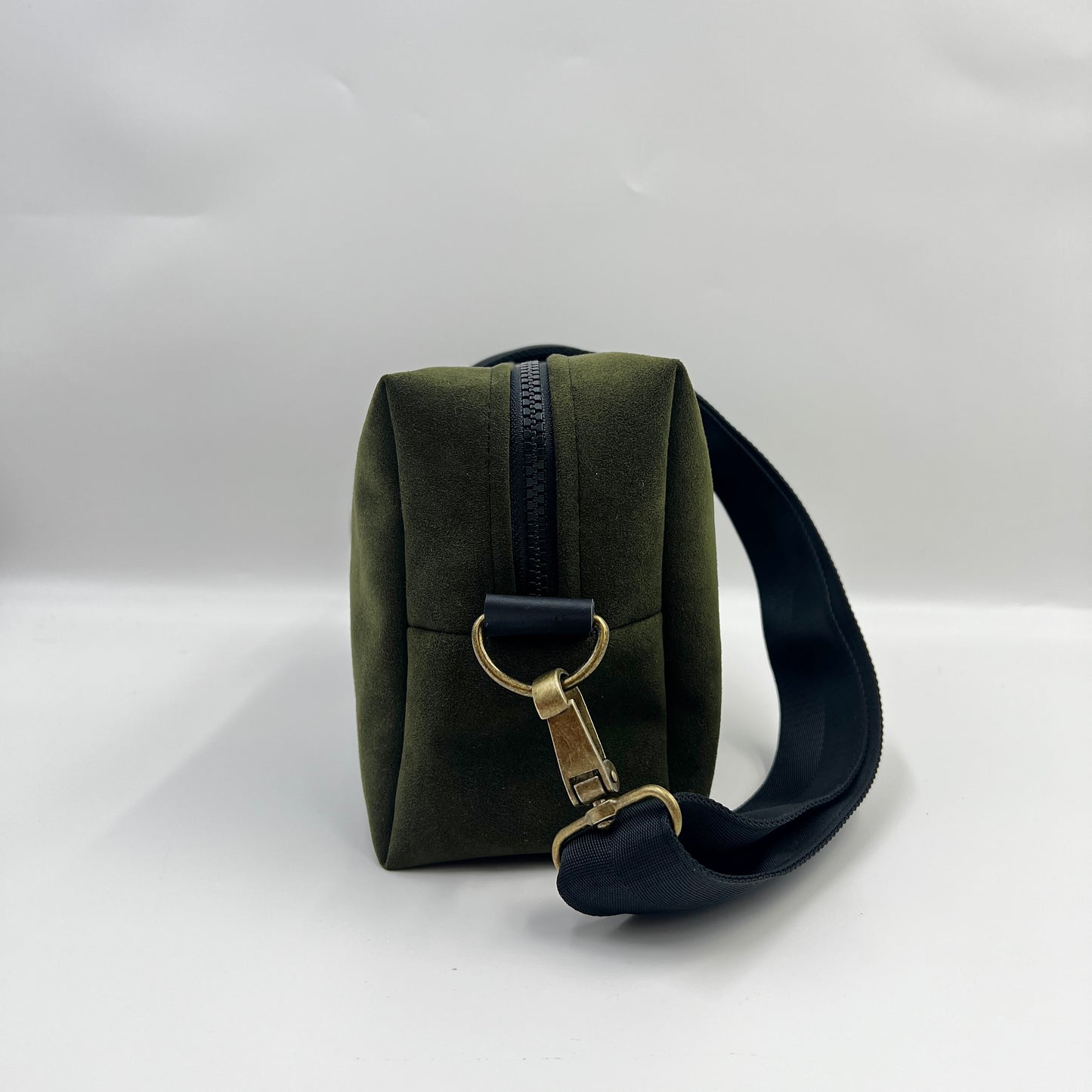 Moss Green Alcantara Bag + Red Mini Toiletry 🎁