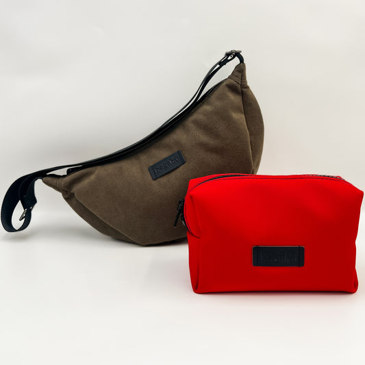 Brown Banana Bag + Red Mini Toiletry 🎁