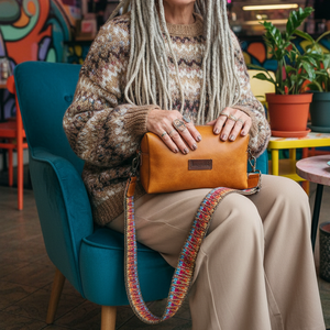 brown leather shoulder bag